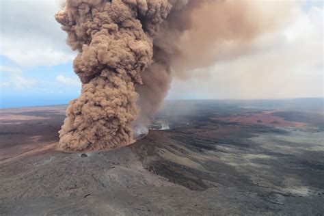 Like mount agung, mount batur is active. The US has 169 volcanoes that could erupt at any time ...