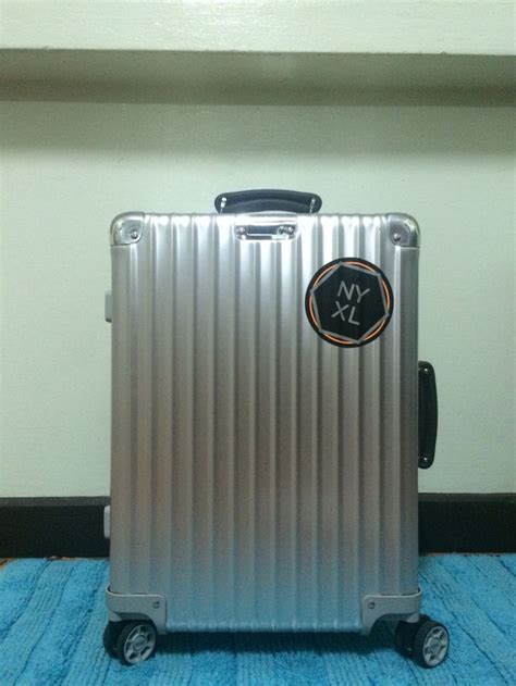 We've seen a lot of change across three centuries but our philosophy has always stayed the same: rimowa classic flight