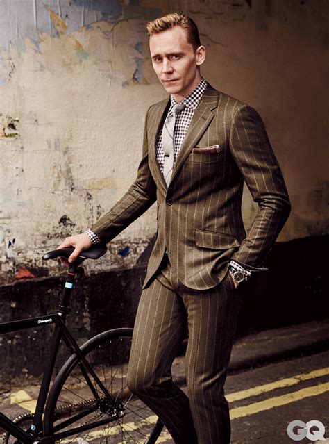 Search, discover and share your favorite tom hiddleston photoshoot gifs. Tom Hiddleston Wears the Sharpest Business Suits of the Season Photos | GQ