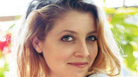 Noémi is an italian singer who rose to fame on the television reality show x factor in 2008 before embarking on a solo career the following. Noemi è dimagrita, i fan sono increduli: "Giuro, sono io"
