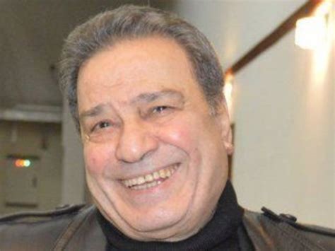 رحمة واسعة ومغفرة الاستاذ المحترم الصديق العزيز المخرج الكبير فهمى الخولى. خروج المخرج فهمى الخولى من المستشفى بعد تجاوز أزمته الصحية ...