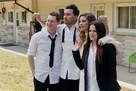 Schitts Creek Series Finale Review Happy Ending Season 6 Episode 14