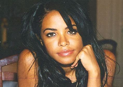 Aaliyah The Story Behind These Photographs Of A 15 Year Old Aaliyah