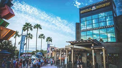 CityWalk at Universal Orlando Resort - Must Love Travel