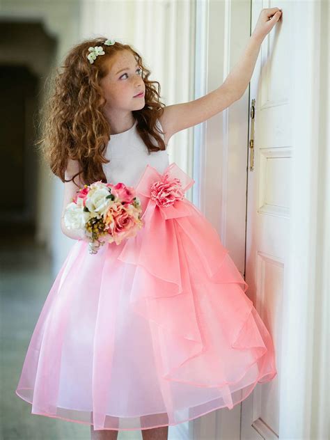flower girl dresses choosing and accessorising a flowergirl gown wedding stuff ideas