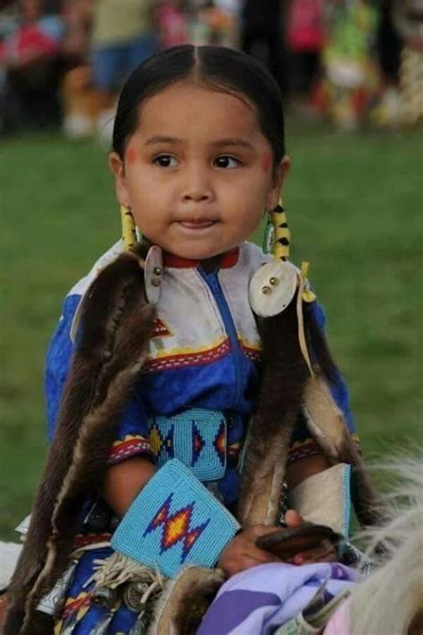 Pin By Bill Mccluskey On Native American Native American Baby Native