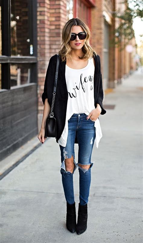 Ripped Jeans Outfit Ideas Every Stylish Girl Should Try Fashion Enzyme