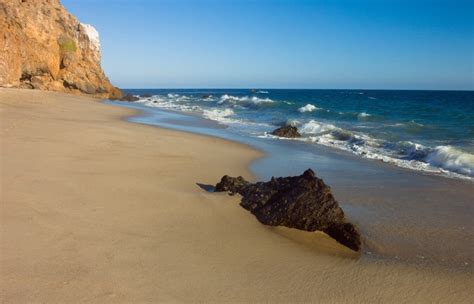 Calamigos guest ranch and beach club, malibu beach inn, and the surfrider hotel, malibu received great reviews from travelers looking for a romantic hotel in malibu. Pirates Cove Beach, Malibu, CA - California Beaches