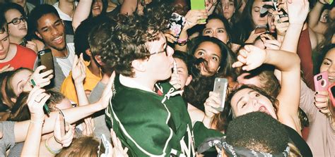 Louisville, kentucky private garden ⛲️ • generation now jackharlow.us. Kid with a Mic: A year in the life of rapper Jack Harlow ...