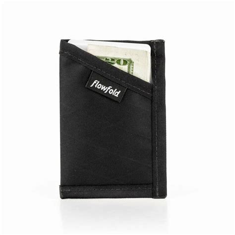 The 25 Best Minimalist Wallets Of 2023