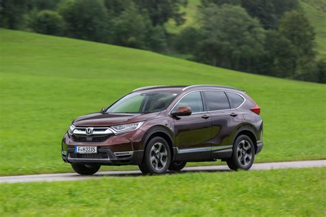 Honda Launches 2018 Cr V In Europe With 15 Liter Turbo 78 Images