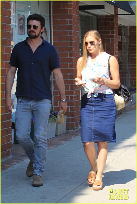 After the divorce with natalie, urban found love again in the same year. Karl Urban & Katee Sackhoff Couple Up for Afternoon Date ...
