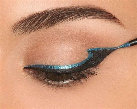 Metallic Blue Double Eyeliner Futuristic Makeup Eyeliner Pen Liquid