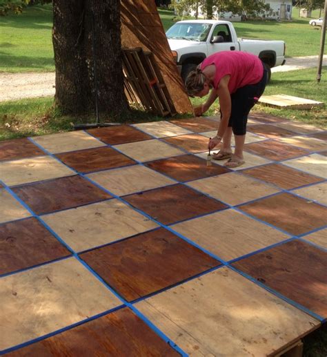 Build For The Wedding Dance Floor Out Of Pallets Diy Wedding Dance