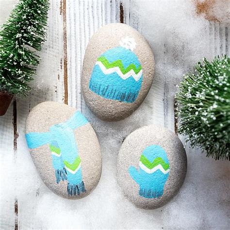 Getting Cozy for Winter Painted Rocks - Project by DecoArt