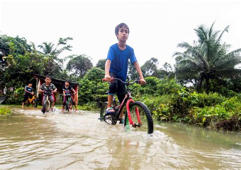 Dapatkan masa doa islam di kelantan. Banjir Kelantan: 289 mangsa banjir di 11 PPS | Nasional ...