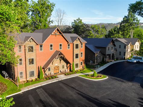 Maybe you would like to learn more about one of these? Cherokee Cabins Gatlinburg - Franklin Aerial