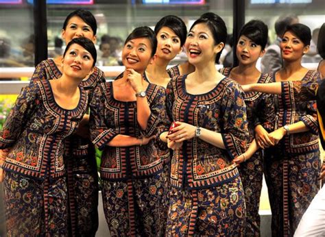 Our crew are a talented group of individuals who hail from different walks of life. Fly Gosh: Singapore Airlines - Cabin Crew Recruitment ...