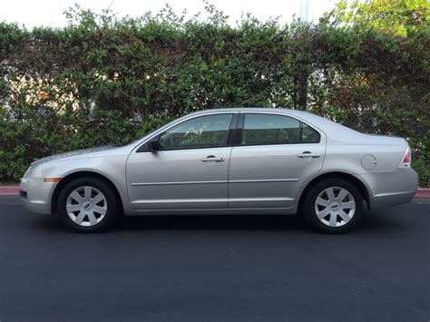 With several different graphics called smart gauges appearing on the dash, this car gives you a better understanding of its. Used 2007 Ford Fusion SE (4-cyl) at City Cars Warehouse INC