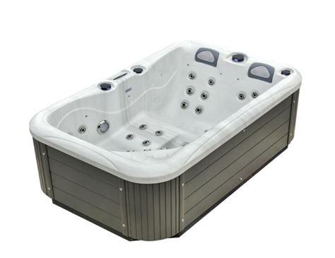 New Luxury Dual Lounger Hot Tub Whirlpool 3 Seat Rrp £4499 13amp Balboa