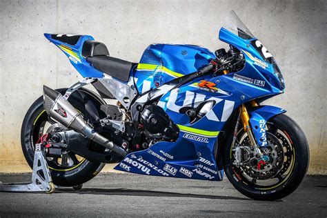 Inheriting the genuine engine and. Is this the most beautiful Suzuki GSX-R1000 ever ...