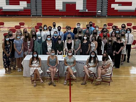 Coldwater Chapter Of National Honor Society Inducts 39 WTVB 1590 AM