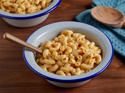 Food network teaches how to crush, slice and mince garlic. The Best Stovetop Mac and Cheese Recipe | Food Network ...