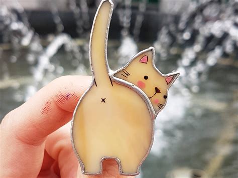 Cute Stained Glass Brooch Walking Cat Glass Art Etsy Glass Brooch Stained Glass Crafts