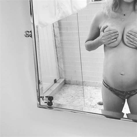 Jenny Mollen Leaked Pics Nude Pregnant Photos The Fappening Tv