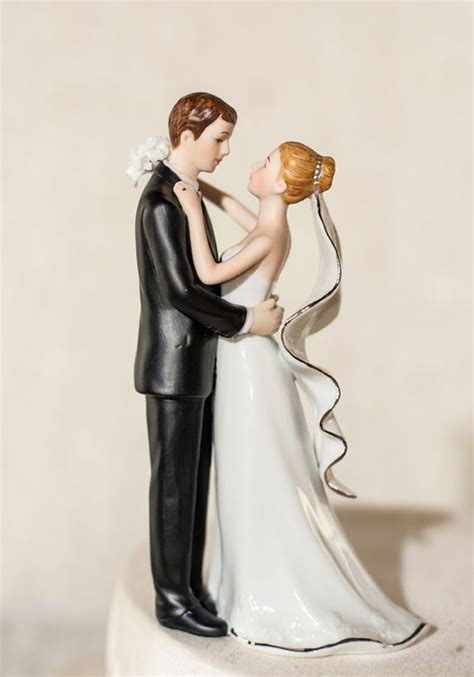 White And Silver Porcelain Bride And Groom Wedding Cake Topper Figurine