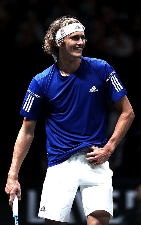 alɛˈksandɐ ˈzaʃa ˈtsfɛʁɛf, born 20 april 1997) is a german professional tennis player. "Sascha Zverev Laver Cup - Day One | September 22, 2017 ...