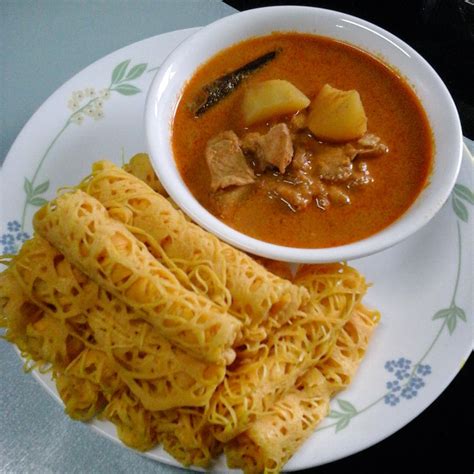 See more of resepi roti jala on facebook. Husna's Life: RESEPI : roti jala dan kari ayam