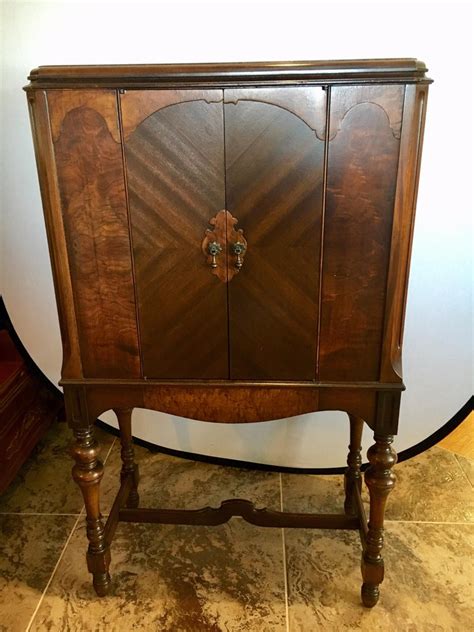 Mahogany Philco 1920s Music Radio Cabinet With Needlepoint And Carved