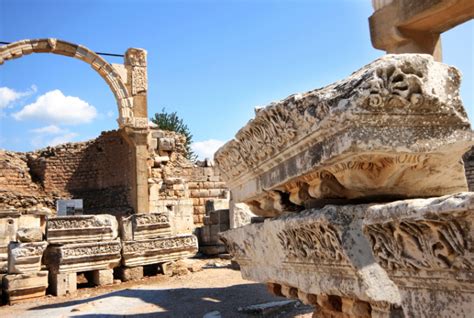 The Most Important Facts About The Temple Of Artemis Of Ephesus