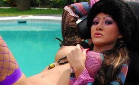 Cynthiara Alona Indonesian Nude Model Actress Uncensored Baobua