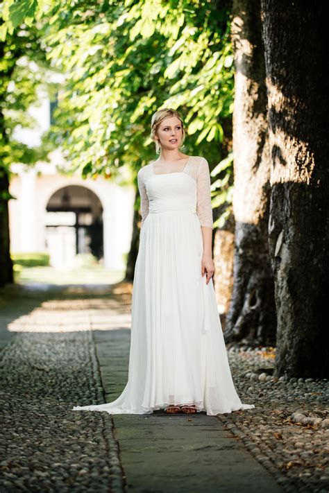 Die beste hochzeitskleider / brautkleid online kaufen. Hochzeitskleid 20er Jahre aus Seide - schlicht und aufregend