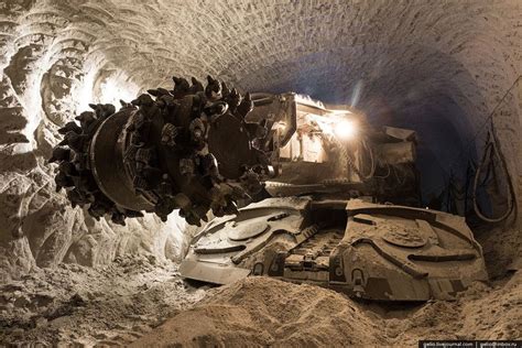 A Digger In A Russian Diamond Mine 2013 2014 Mir Underground Mine In