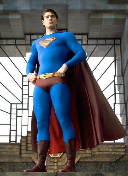 superman returns costume vs man of steel