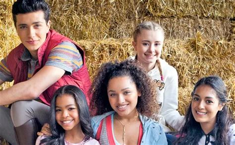 Who Is Jaylen Barron 10 Facts About The Zoe Actor On Free Rein