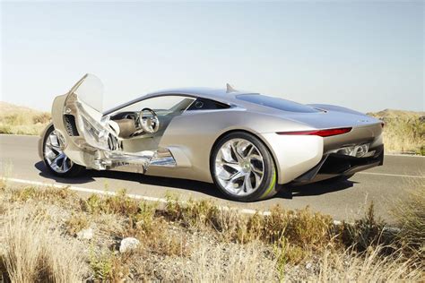 Jaguar C X75 Hybrid Supercar Flying Vehicles Weird Cars Nsx Car Guys