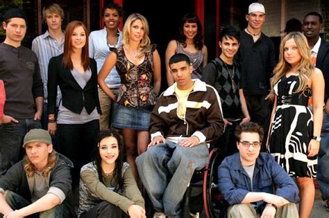 Degrassi Drake Reunites With Next Generation Cast Members For Im