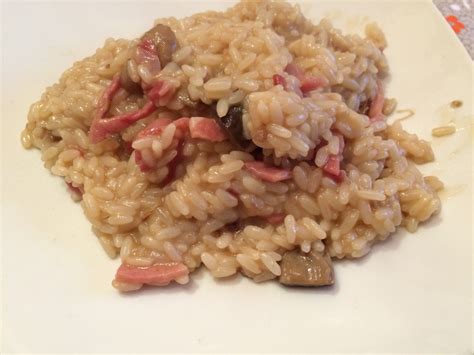 Tagliolini, tagliatelle, pappardelle, maltagliati, ravioli, tortellini e chi più ne ha più ne metta. risotto funghi e speck | Pasticcera Pasticciata