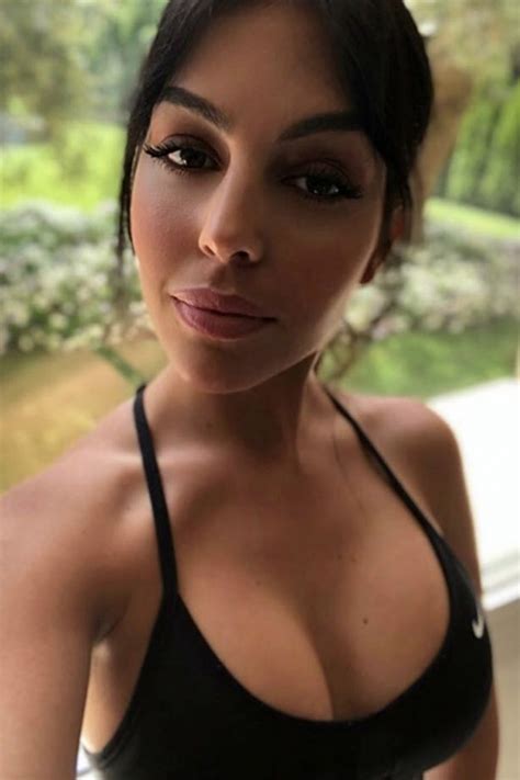 Georgina Rodríguez enamora a sus fans de Instagram