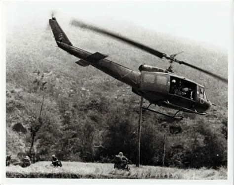 Bell Huey Helicopter Vietnam 1st Cav Div An Lao Valley Original Us Army