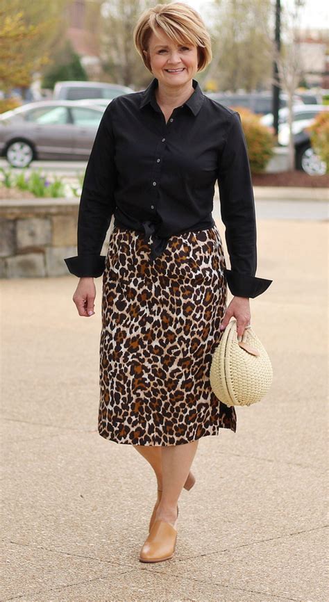 80 Fabulous Outfits For Women Over 50
