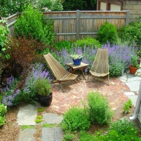 95 Small Courtyard Garden With Seating Area Design Ideas Homixover