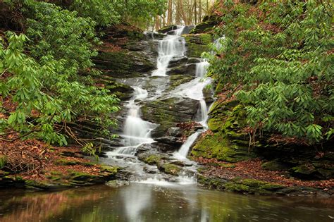 After the english ousted the dutch from new york, the future delaware became the lower counties of pennsylvania and became independent in time to be. Delaware Water Gap - Canyon in United States - Thousand ...