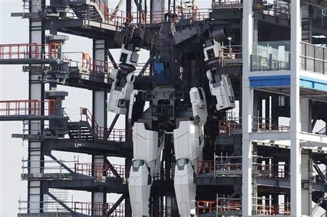 Giant Robot Built In Japan Rbeamazed