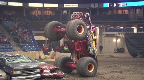 Malicious Monster Truck Tour At Stateline Speedway Youtube