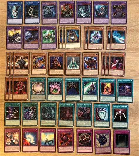 / sometimes, it seems like dark magician gets all the praise for being yugi's best card, but in this since yugi has said that dark magician is his favorite card, it's no wonder that his deck tends to be centered around getting this card on the field in. Yugioh Dunkler Magier Deck Core | Kaufen auf Ricardo